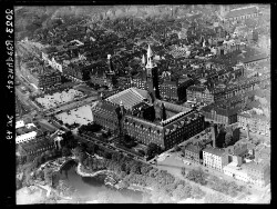 thumbnail: Skråfoto fra 1949 taget 141 meter fra Frederiksberggade 28, st. tv