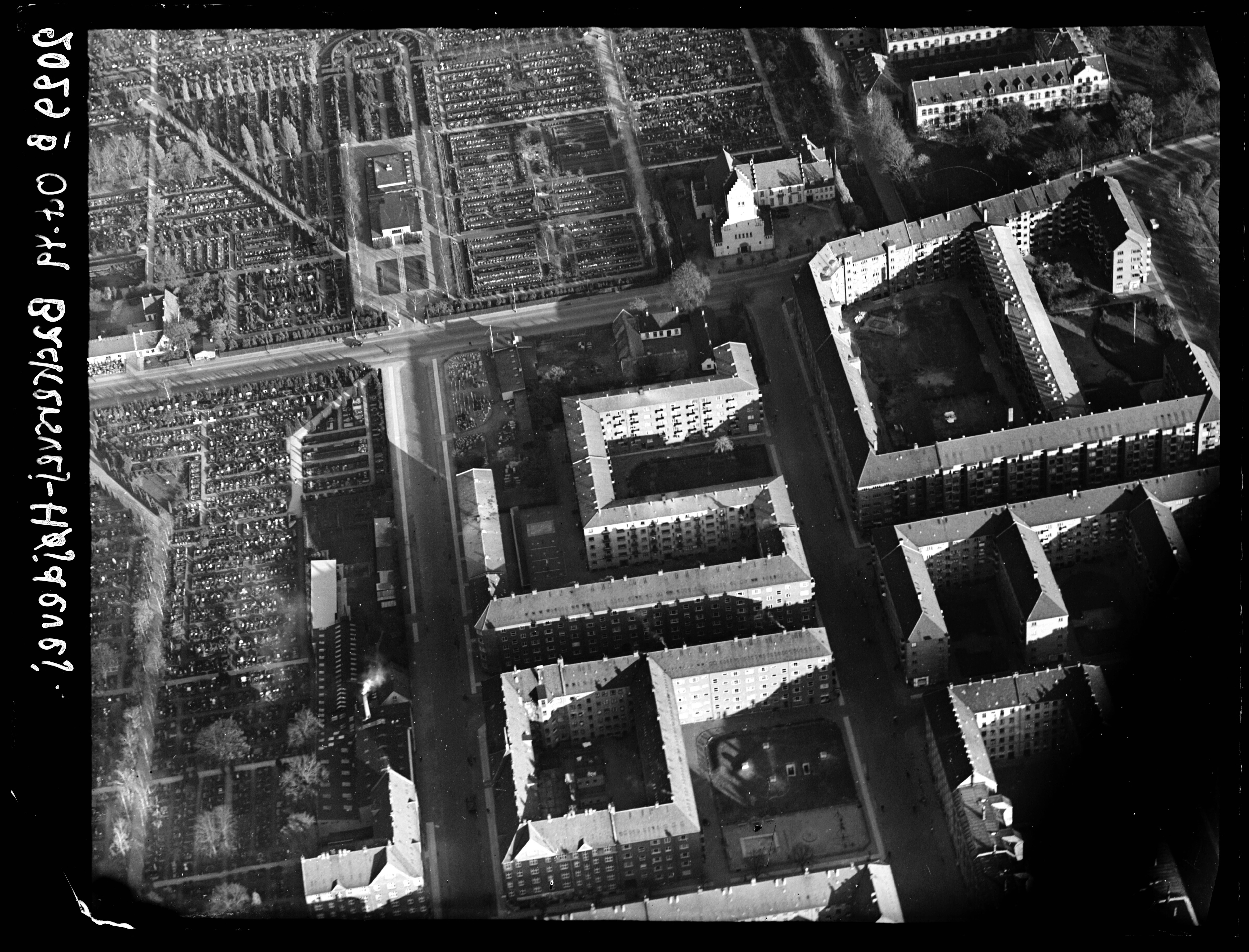 Skråfoto fra 1949 taget 4 meter fra Sofie Brahes Allé 6, 1. tv
