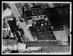 thumbnail: Skråfoto fra 1952 taget 39 meter fra Øselsgade 10, 4. 401
