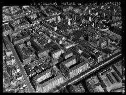 thumbnail: Skråfoto fra 1952 taget 49 meter fra Byglandsgade 16, 2. th