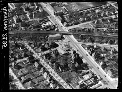 thumbnail: Skråfoto fra 1932-1967 taget 182 meter fra Lyngholmvej 15