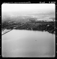 thumbnail: Skråfoto fra 1955 taget 61 meter fra Østerled 28