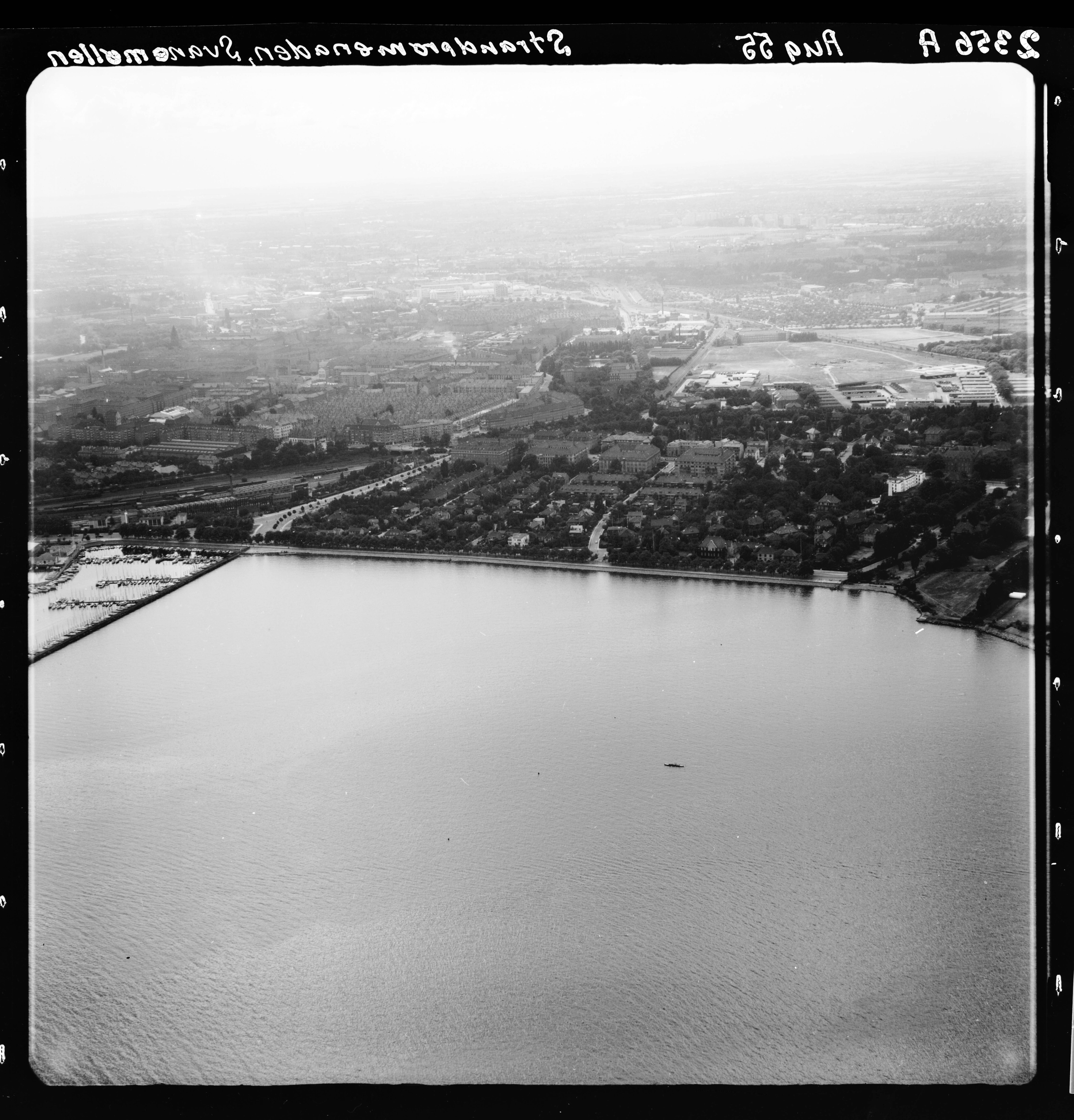 Skråfoto fra 1955 taget 61 meter fra Østerled 28