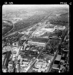 thumbnail: Skråfoto fra 1962 taget 129 meter fra Slangerupgade 25, 2. th