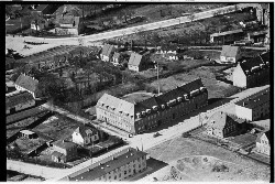 thumbnail: Skråfoto fra 1950-1954 taget 43 meter fra Bagsværddal 8, 2. th