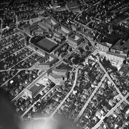 Skråfoto fra 1932-1950 taget 31 meter fra Krabbesholmvej 21, st. tv