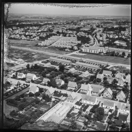 Skråfoto fra 1950-1960 taget 85 meter fra Vesterport 10, st. tv